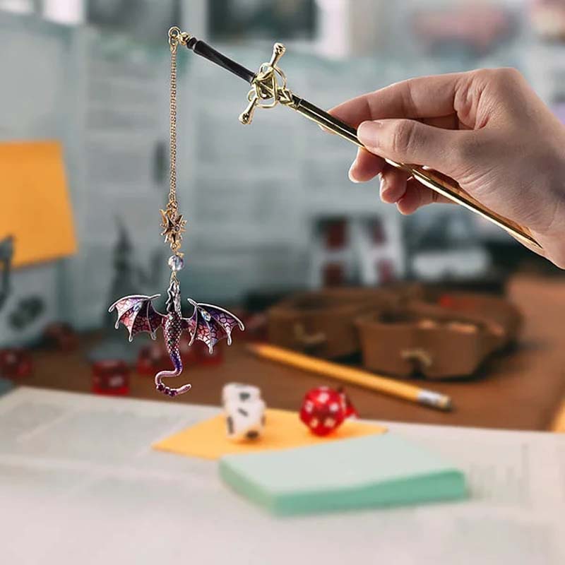 🐉 Dein Name auf einem Lesezeichen in Form eines Fantasy-Drachenschwertes!